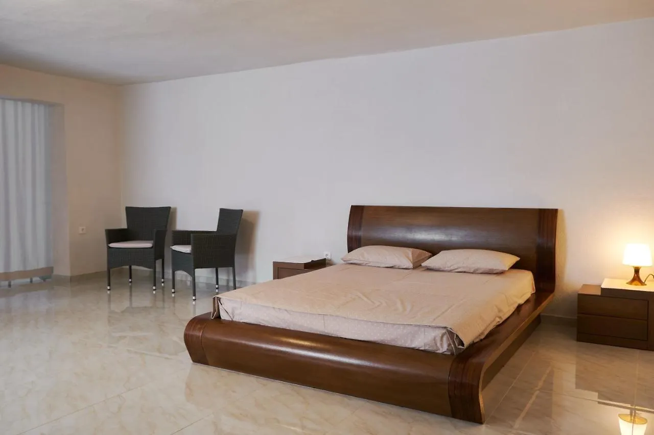 Apartement Paliouri Village